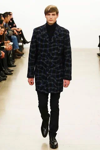 Look 15
